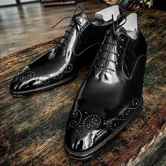 Men's Handmade Black Leather Medallion Toe Shoes